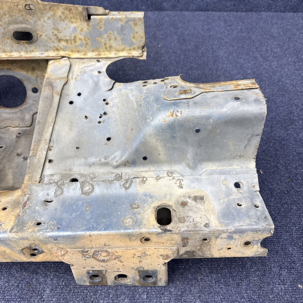 1987  1993 MUSTANG Rh FENDER APRON FRAME SHOCK TOWER METAL OEM Passenger Side 90
