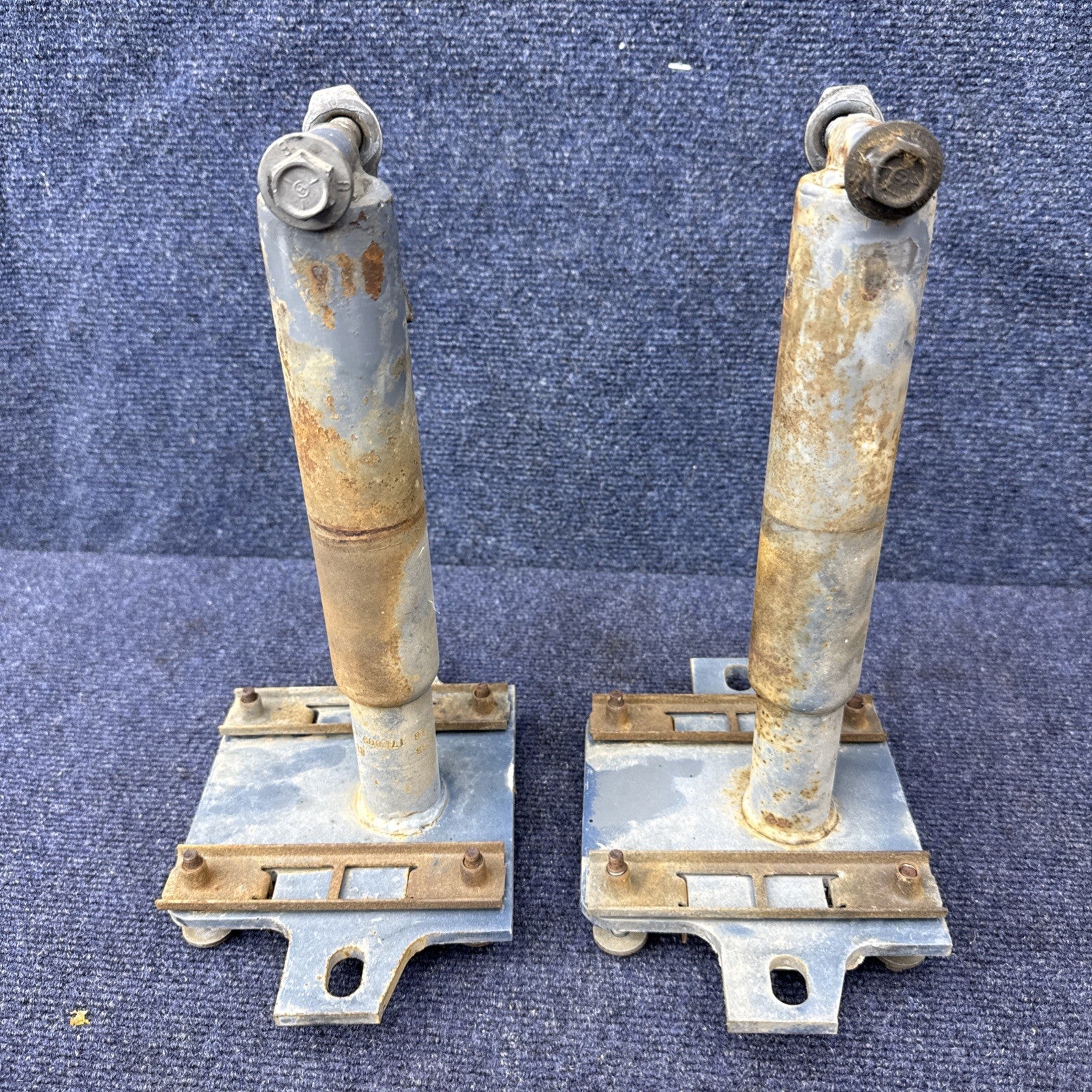 87-89 Ford Mustang Front Bumper Shock Absorbers Impact Crash Core Support Bars