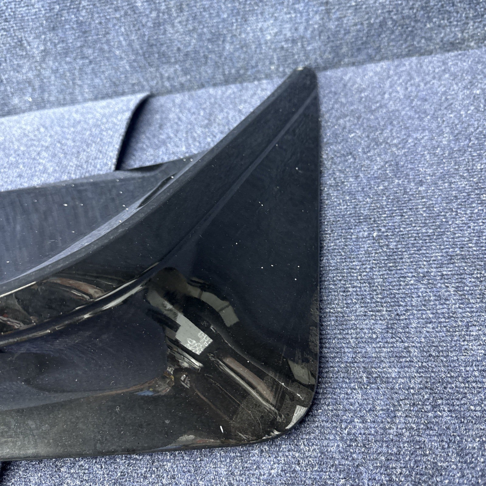 86-93 Ford MUSTANG LX HATCHBACK OEM REAR FIBERGLASS SPOILER W/LIGHT WING Black