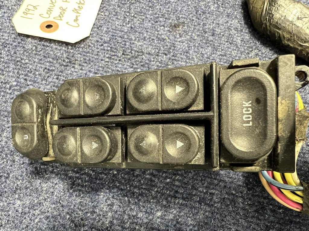 1987-1993 OEM Ford Mustang Convertible Driver Front Window Lock Switch 87-93