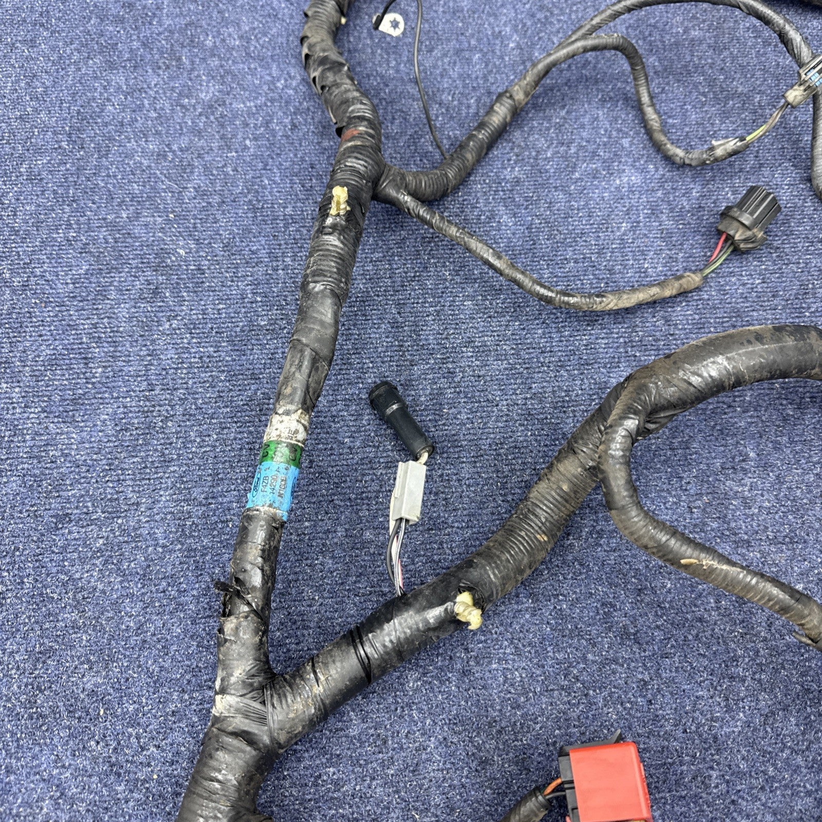 1994 1995 Ford Mustang Cobra 5.0 302 V8 Power Distribution Wiring Relay Harness
