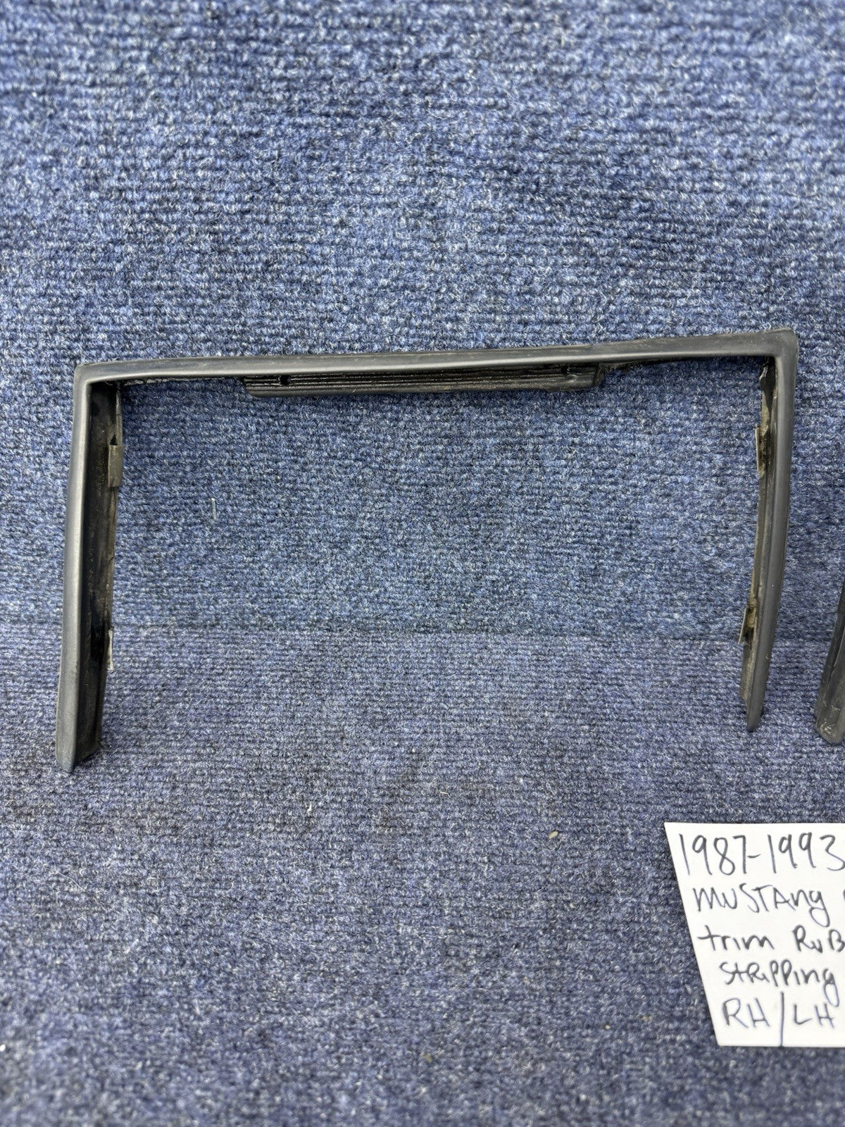 87-93 Ford Mustang Factory Original Headlamp Seals Rh Lh Pair OEM Set