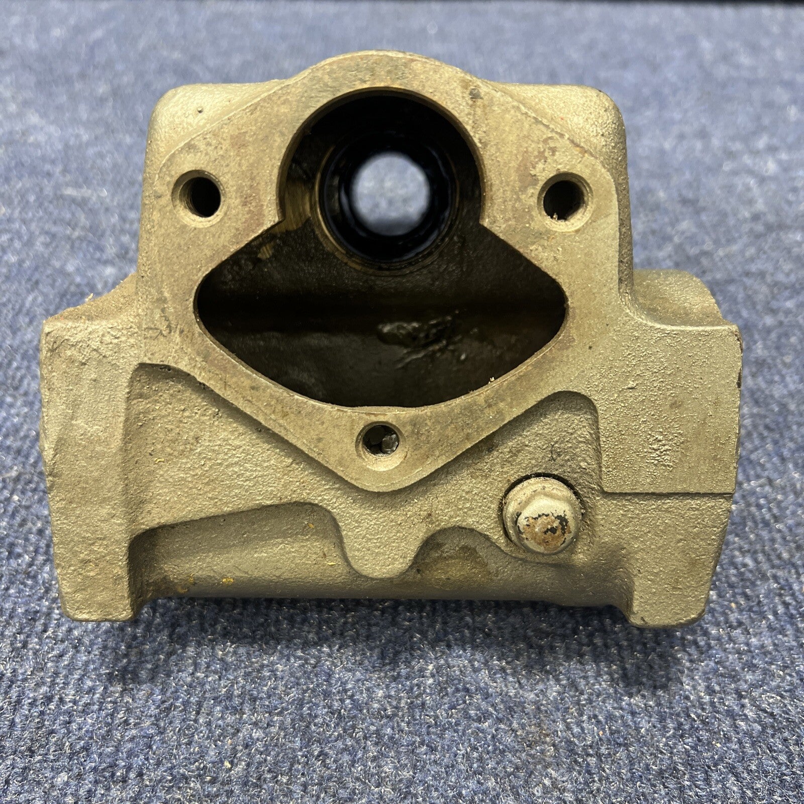 Ford FAIRLANE FOMOCO Oem Falcon RancheroTORINO POWER STEERING BOX C60R 3550-A