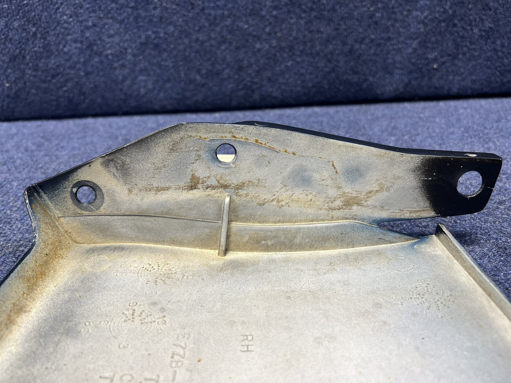 1987-90 Ford Mustang LX Front Fender Spat Extension RH Passenger Fender Trim OEM