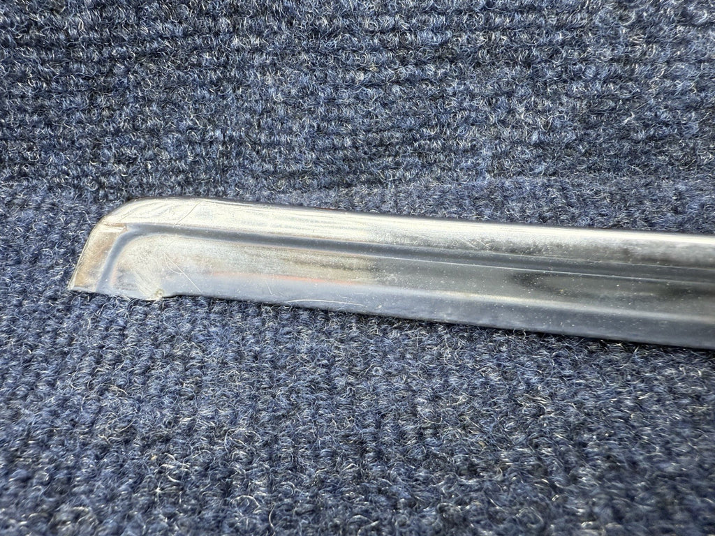 79-86 Mustang Chrome Exterior Windshield Glass Trim Molding Front 87-93 557