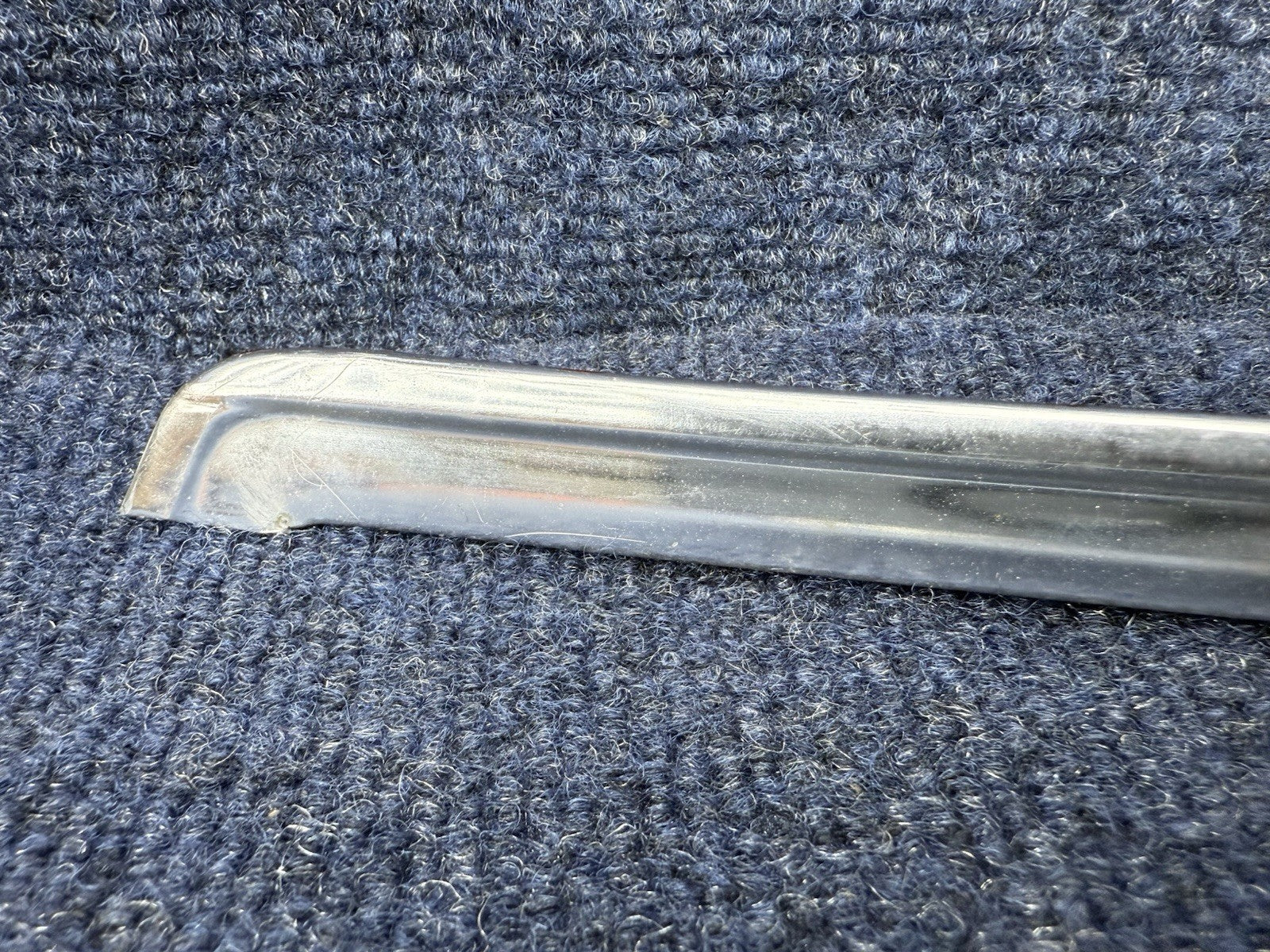 79-86 Mustang Chrome Exterior Windshield Glass Trim Molding Front 87-93 557