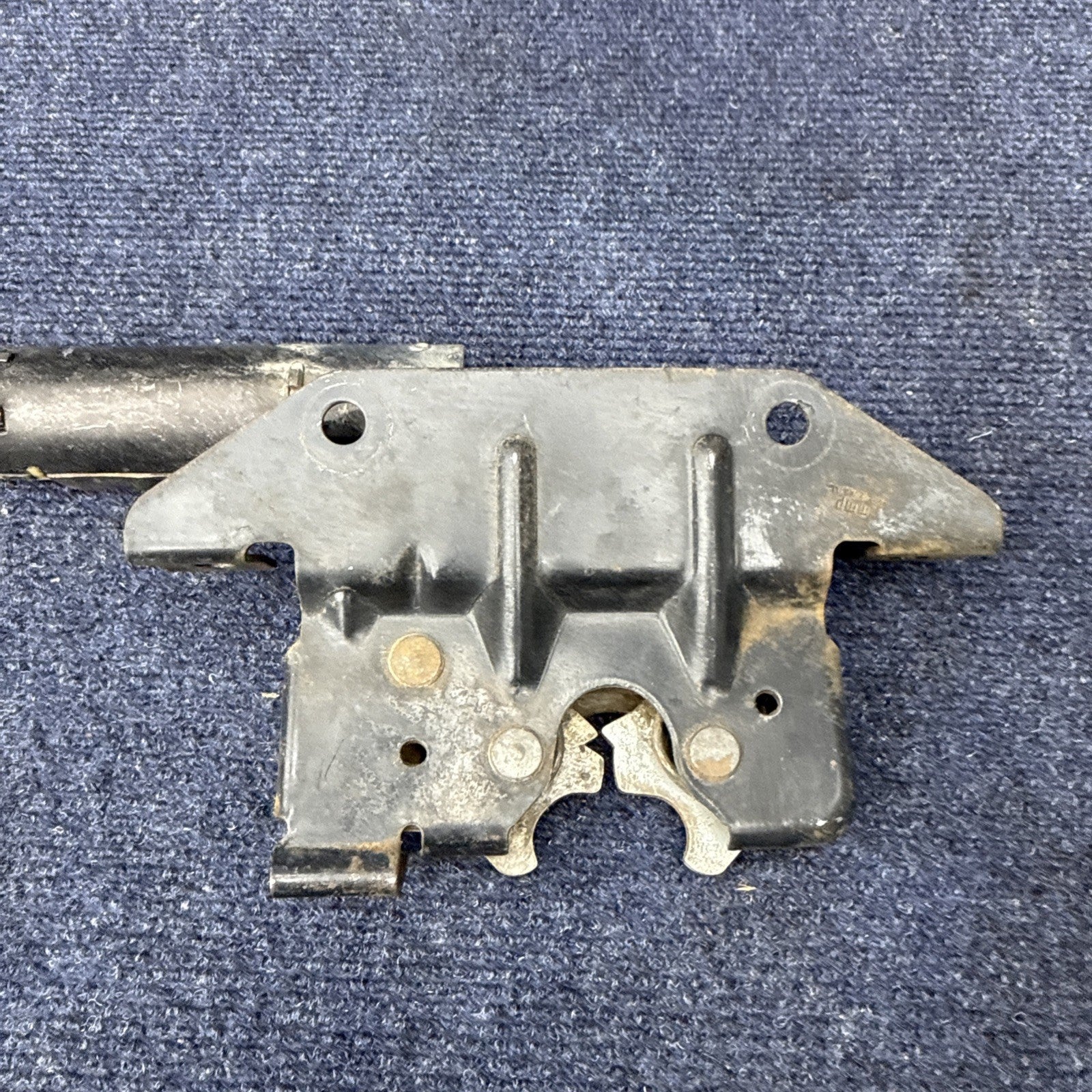 87-91 Ford Mustang Hatch Latch Power Lock Mechanism Rear Hatchback Switch OEM