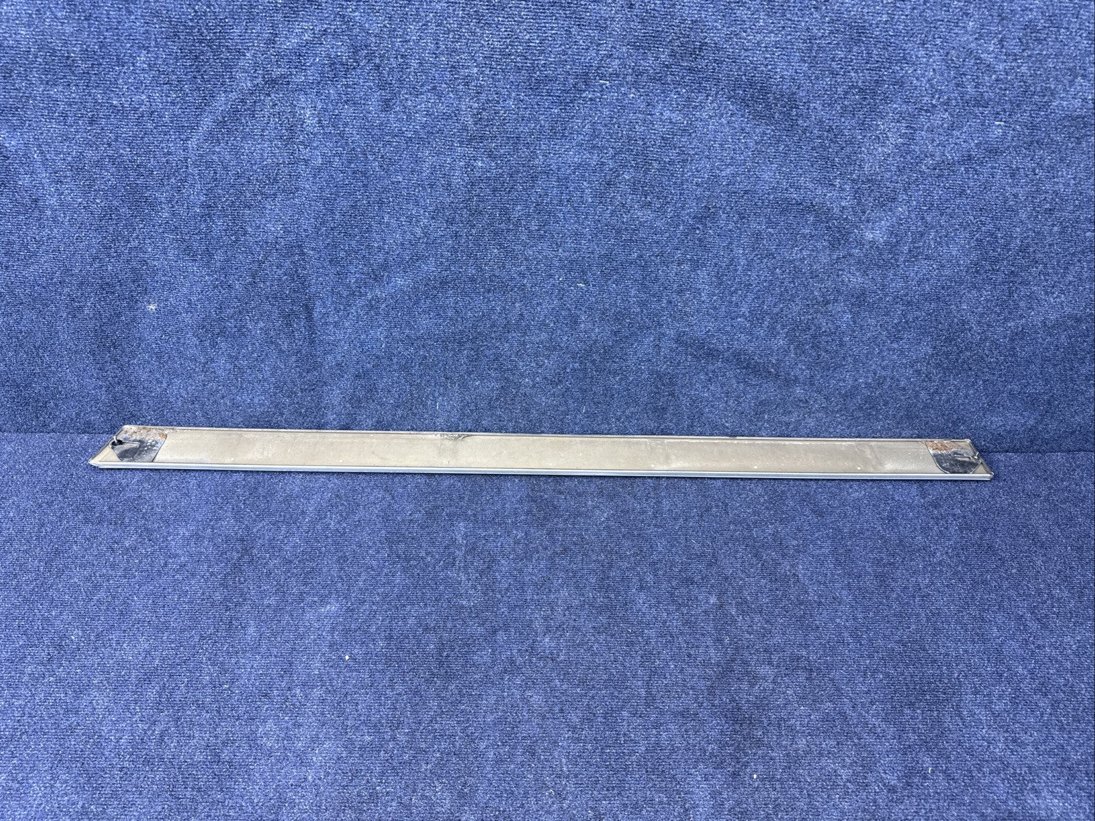 LINCOLN MARK VII LSC 84-92 1984-1992 DRIVER DOOR MOLDING GRAY LH LEFT OEM