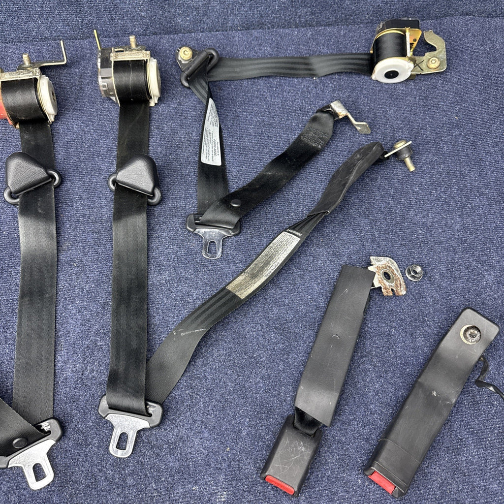1994 Mustang Svt Cobra Coupe Complete Black Seatbelt Set Front Rear Rh Lh OEM
