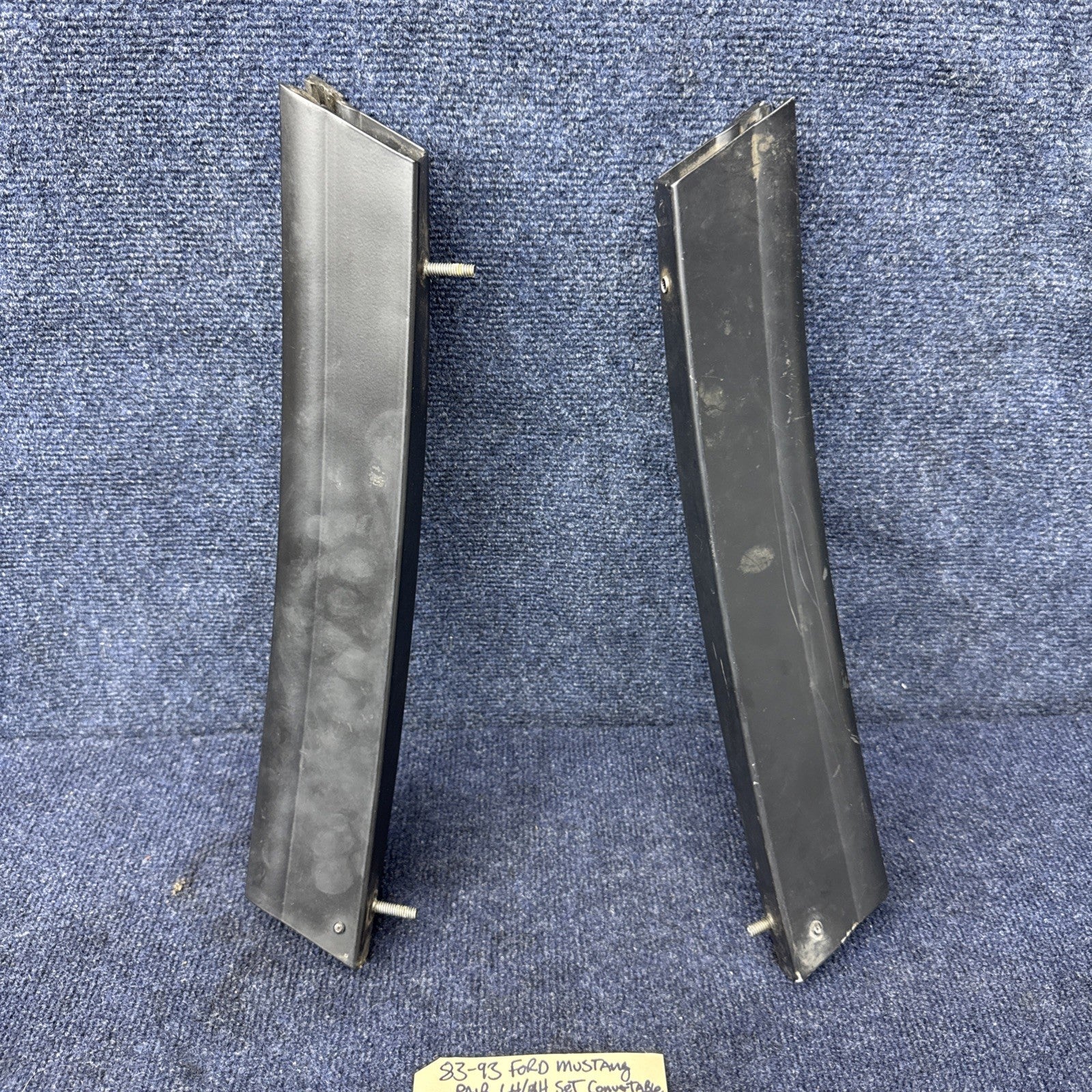 83-93 Mustang RH & LH Convertible Quarter Window Trim Guide Rear OEM 1987-1993