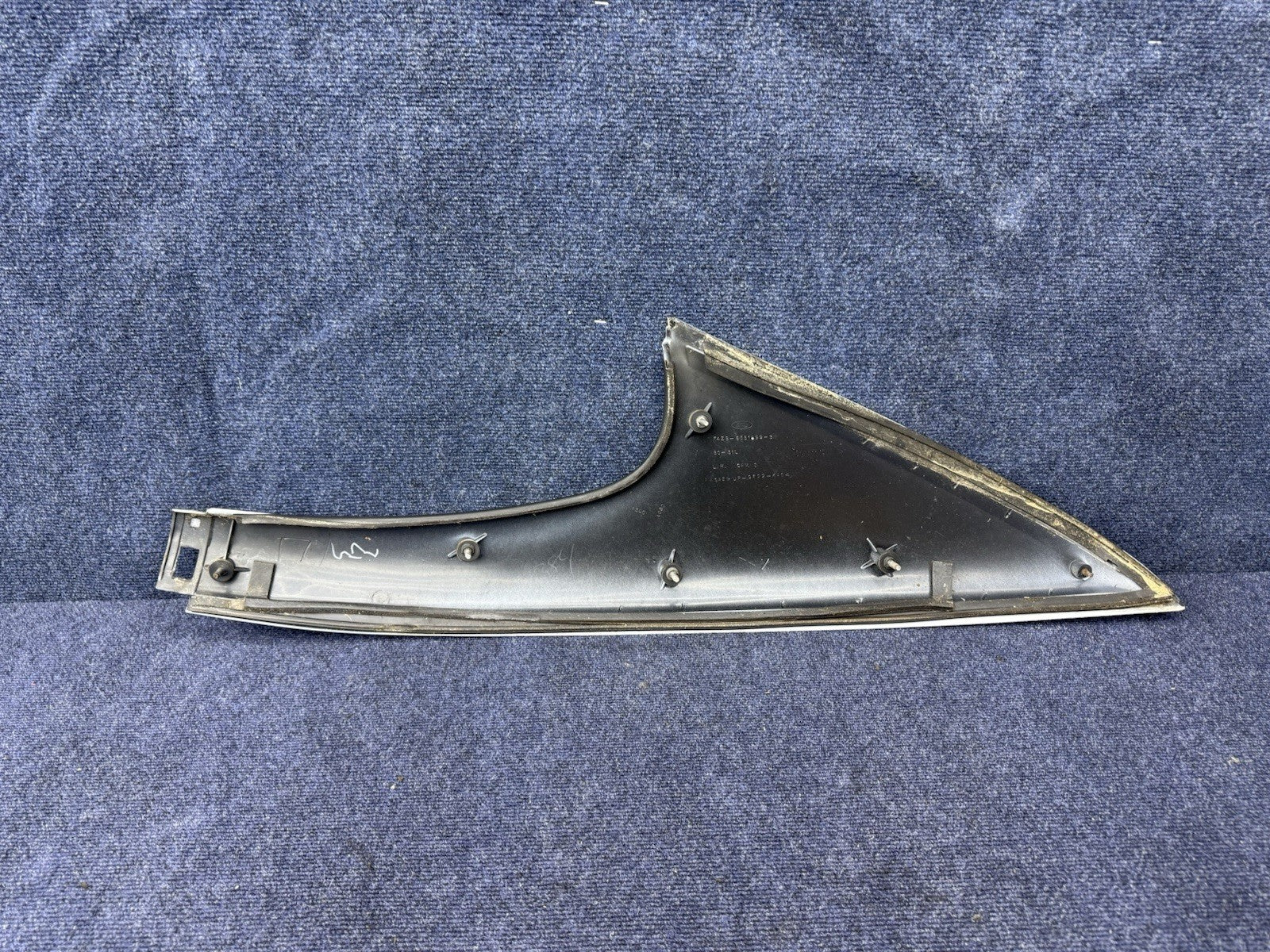 1994-1998 Mustang Svt Cobra Coupe Roof Rear Quarter Glass Trim Moulding - Driver