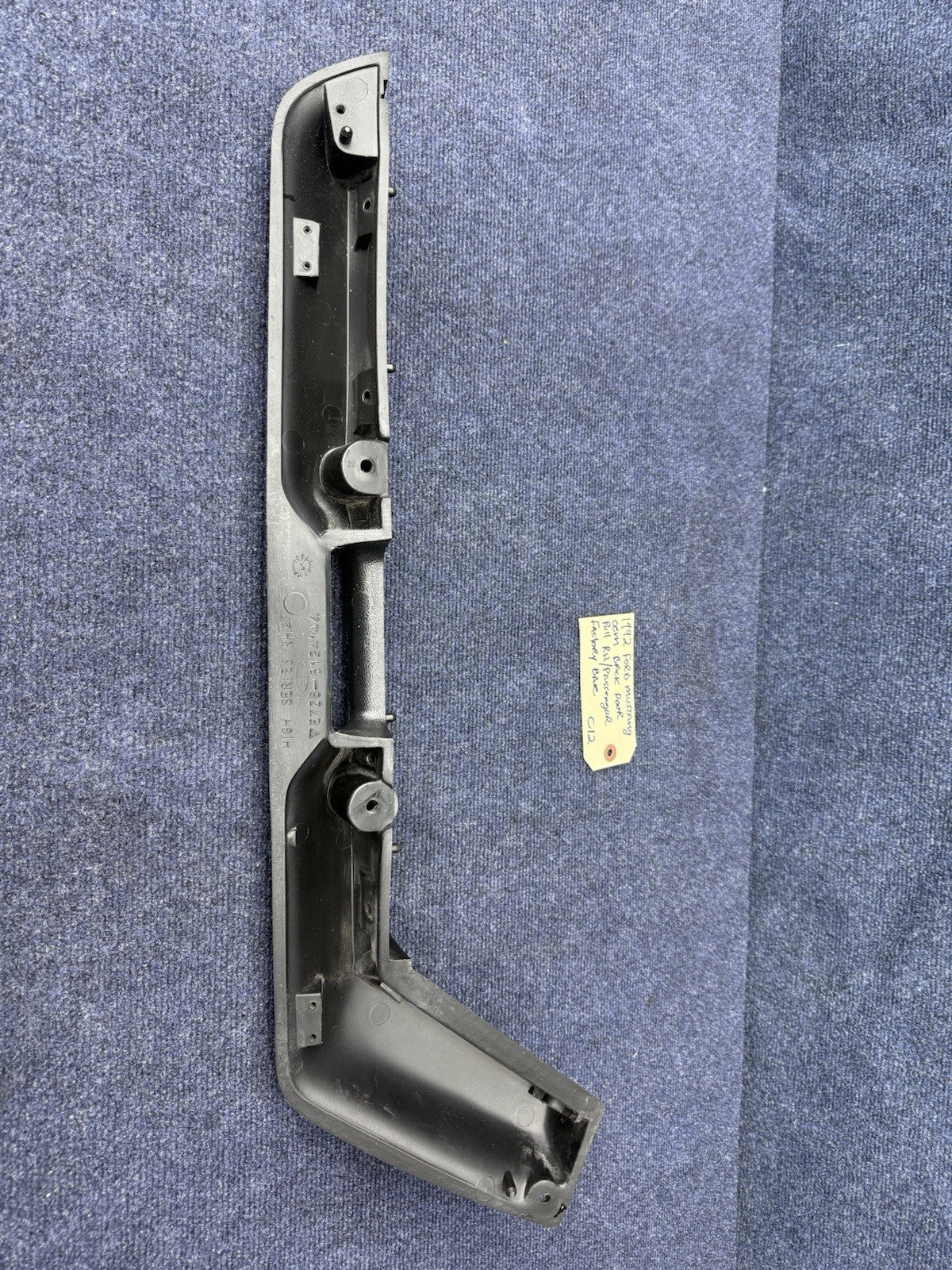 87-93 Ford Mustang Black PASSENGER SIDE Arm Rest Door Pull RH Oem Factory