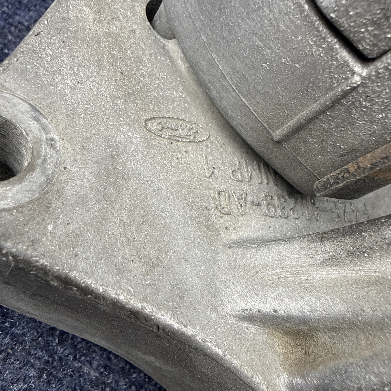 1994 Ford Mustang GT Cobra 5.0L 302 Alternator Smog Pump Bracket OEM Factory Sn