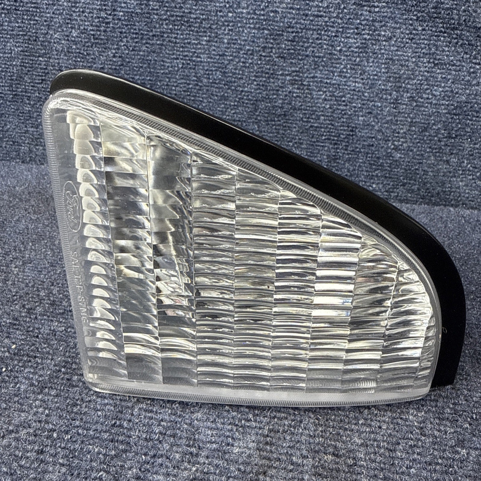 NOS 1987-1993 FORD MUSTANG MARKER LIGHTS  87-93 Park Lamp Rh Passenger Side OEM