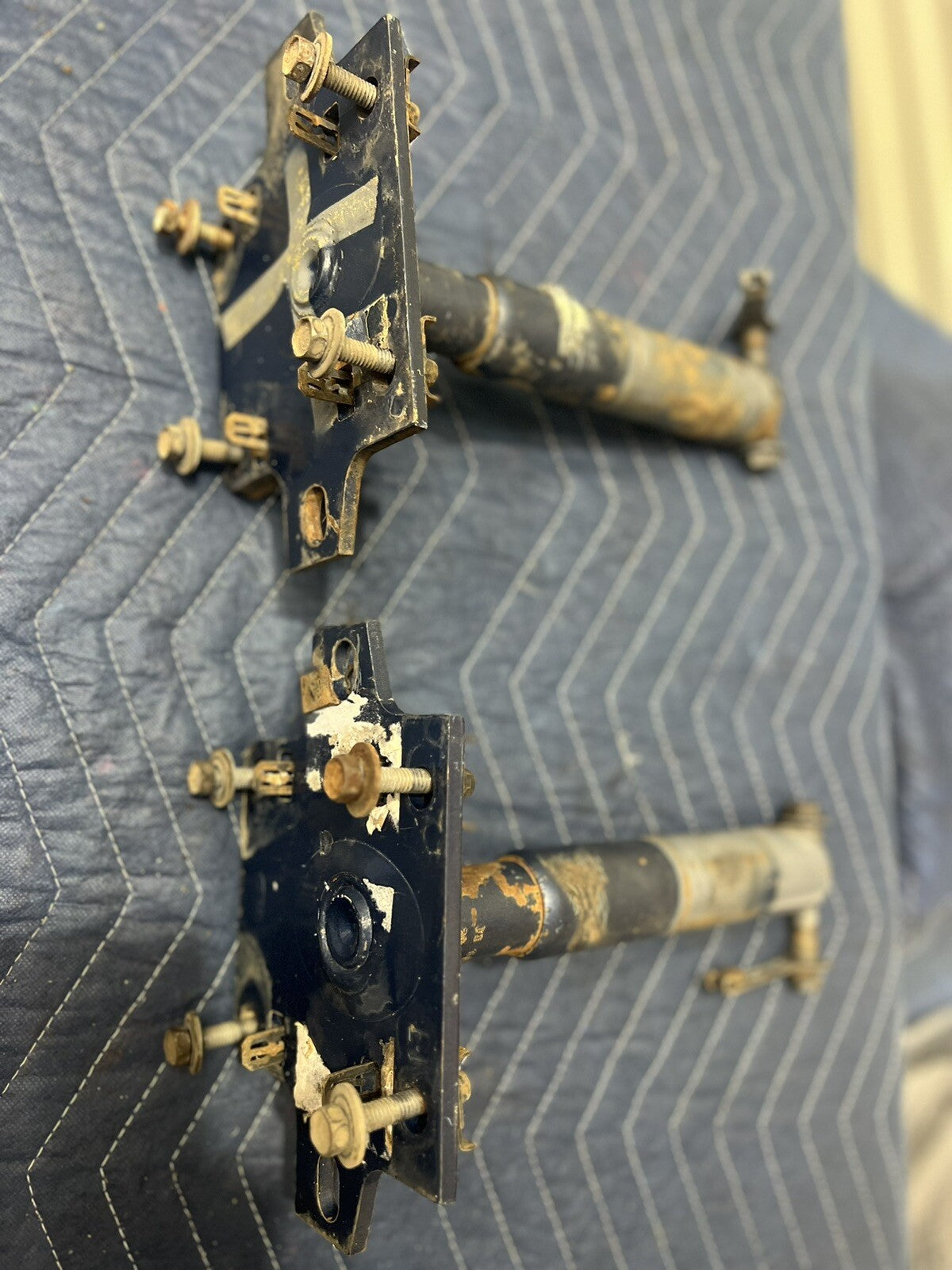 87-89 Ford Mustang Front Bumper Shock Absorbers Impact Crash Core Support  OEM