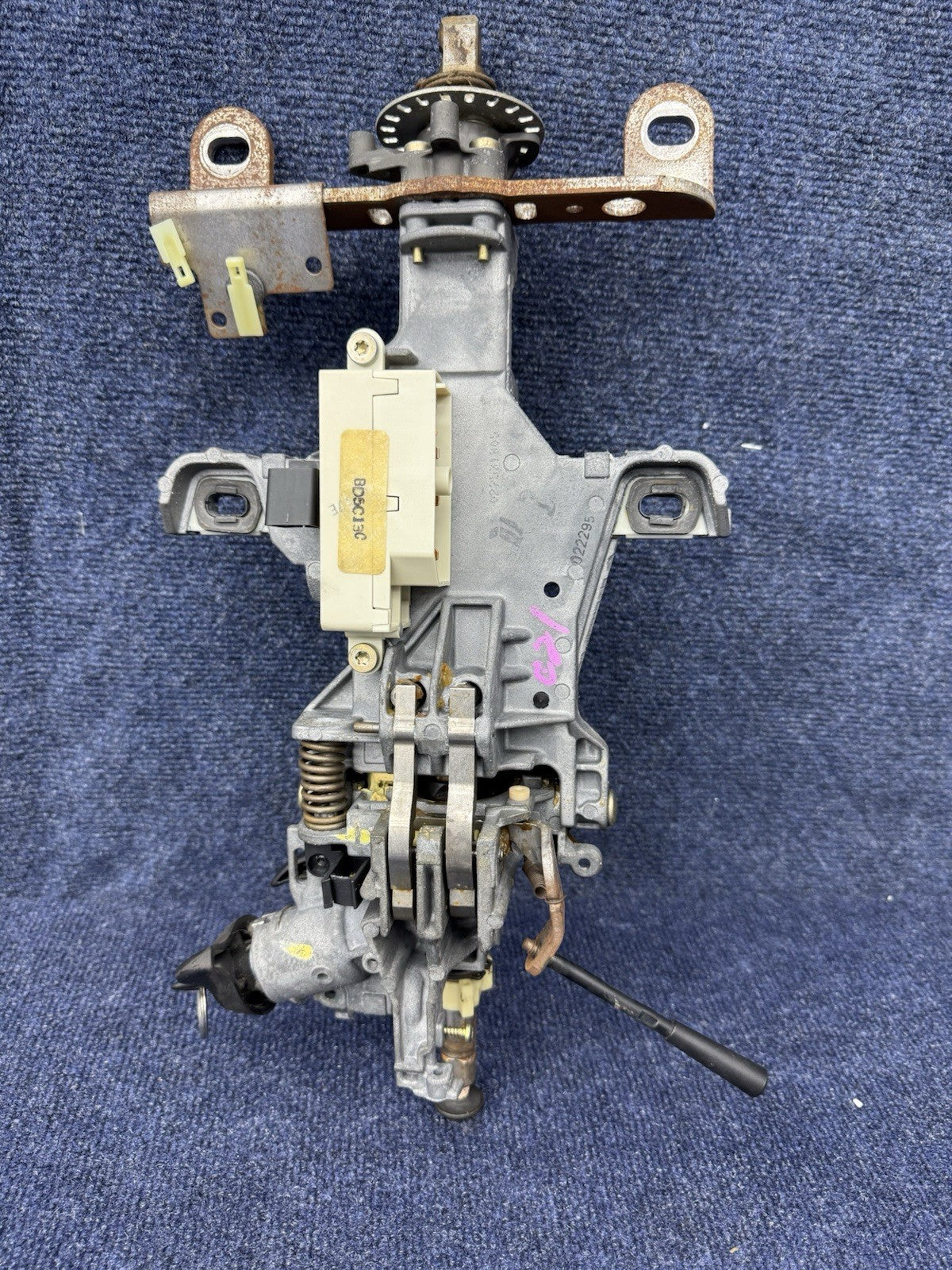 94 1994 Ford Mustang Svt Cobra OEM Manual Steering Column Assembly Factory Sn95