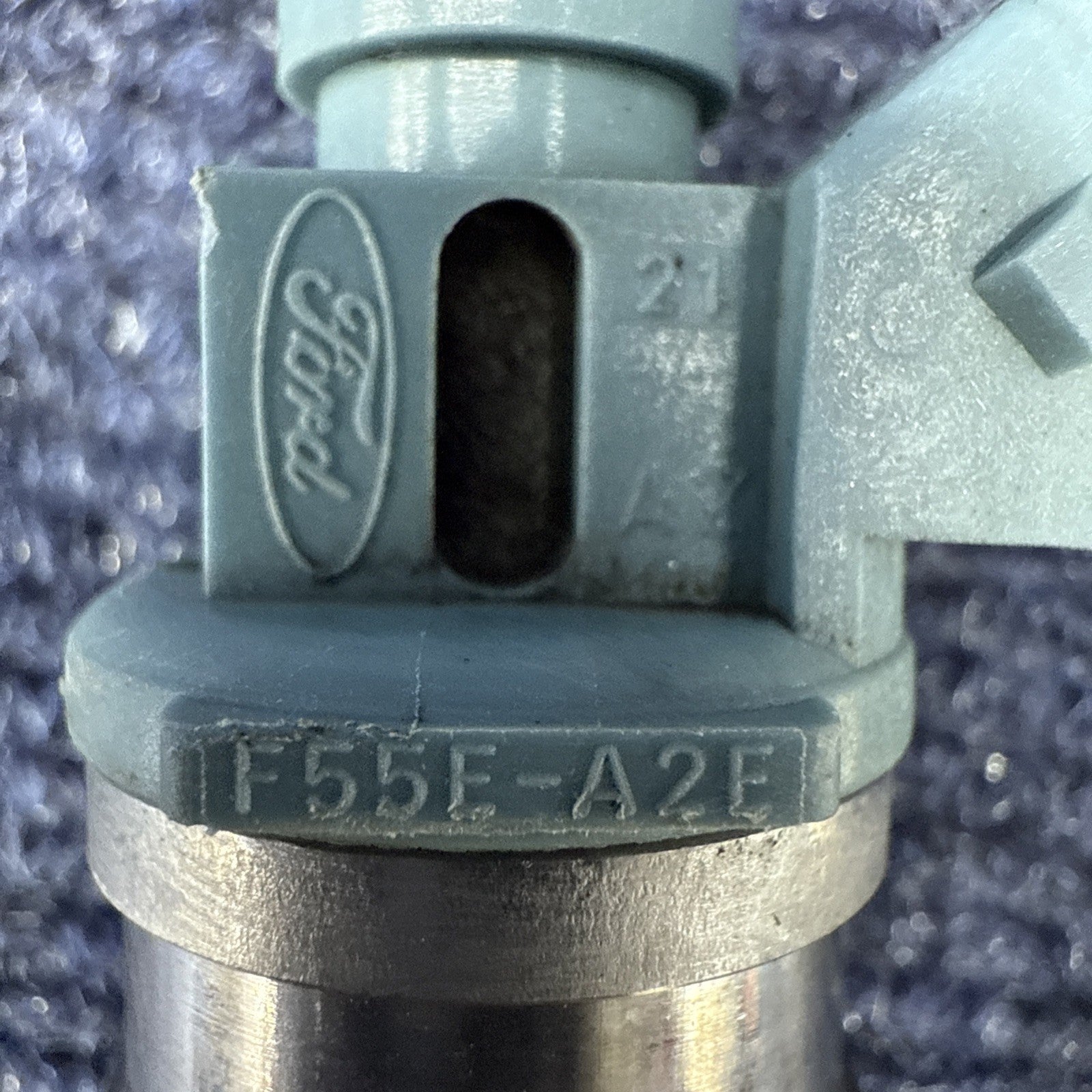 1993-1995 Ford Mustang Svt Cobra 5.0 24lb Fuel Injectors OEM Factory 302 V8 Efi