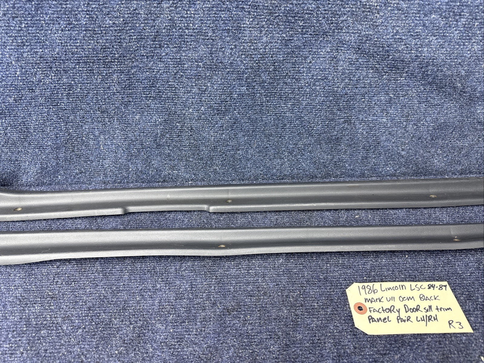 1984-1989 Lincoln Mark VII Door Sill Trim Panel PAIR LH RH OEM GREY LSC