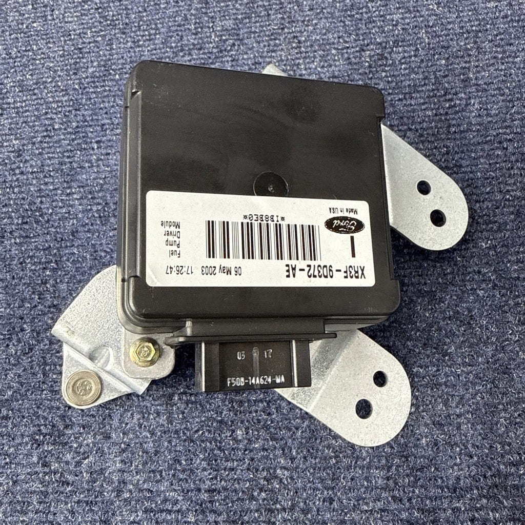 99-04 MUSTANG FUEL PUMP RELAY OEM FACTORY STOCK 99FS   XR3F-9D372-AE