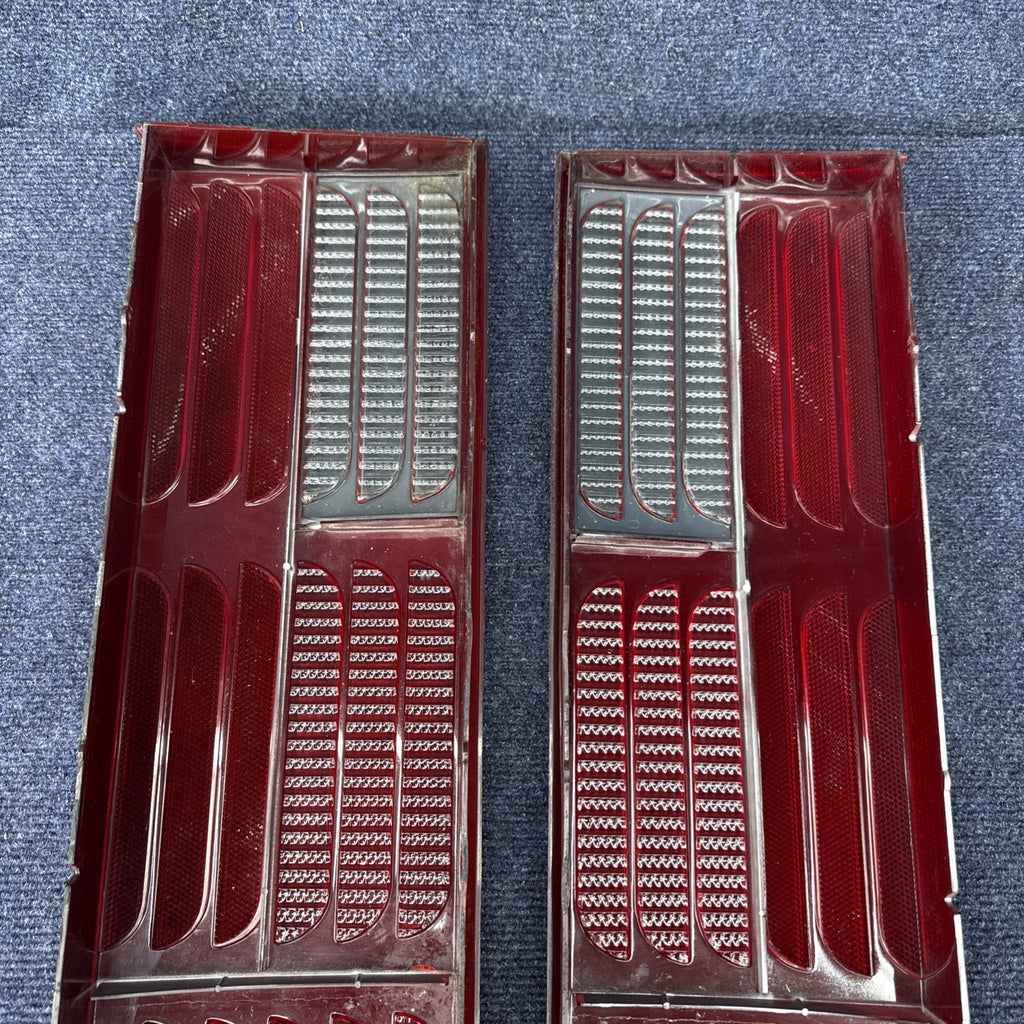87-93 Ford Mustang GT Tail Light Lens OEM Stock 5.0L LH & Rh Pair Cheese Grader