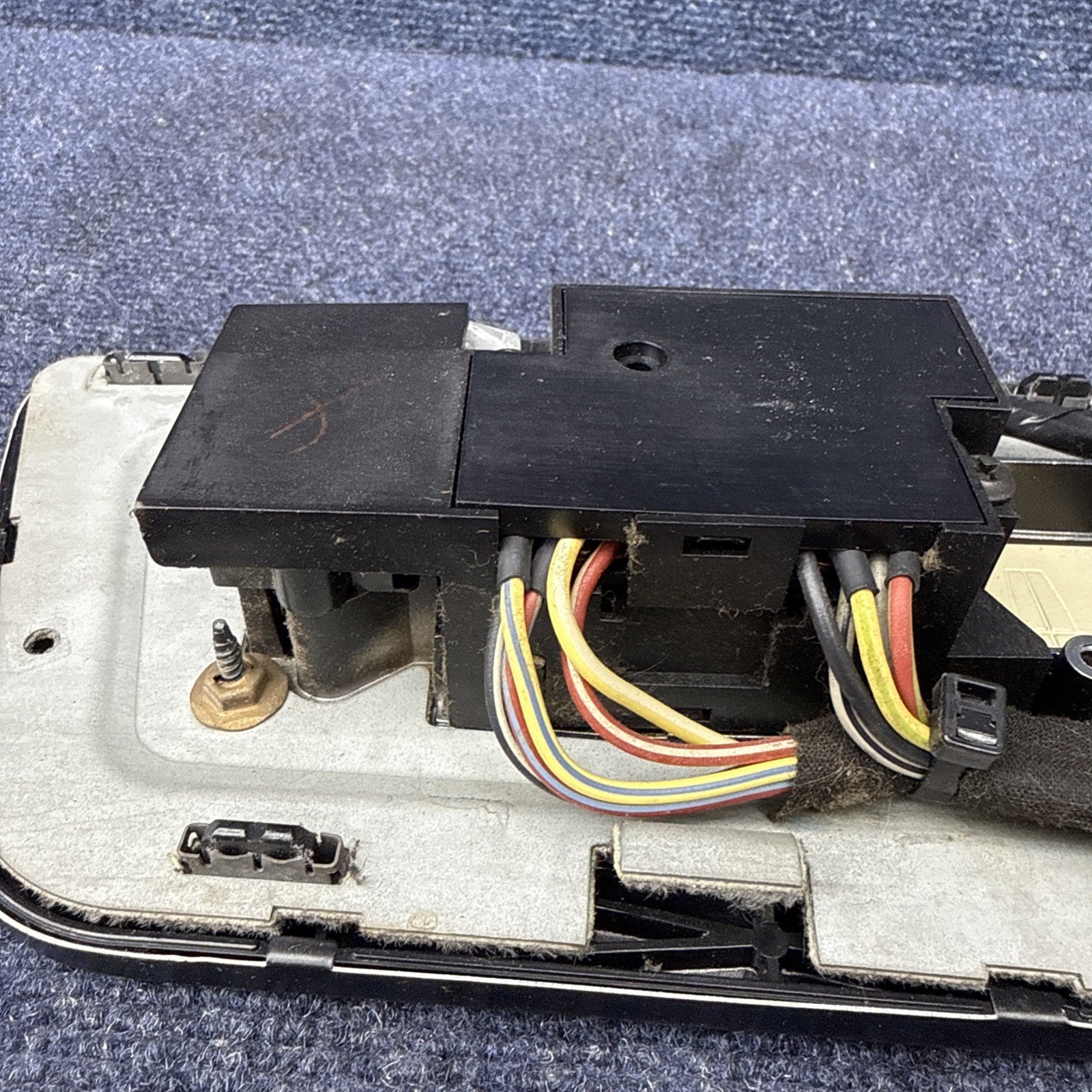 1984-92 Lincoln Mark VII OEM Seat Switch Power Lock Switch DRIVER Door LH