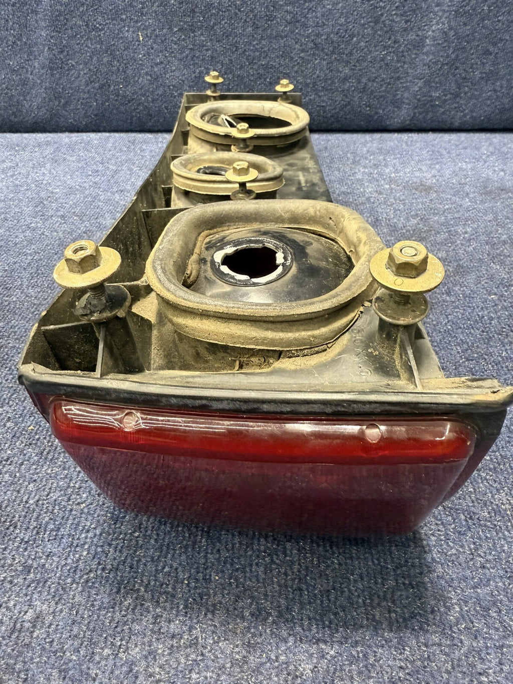 87-93 FORD MUSTANG LX RH PASSENGER TAIL LIGHT OEM FACTORY LENS HOUSING FACTORY