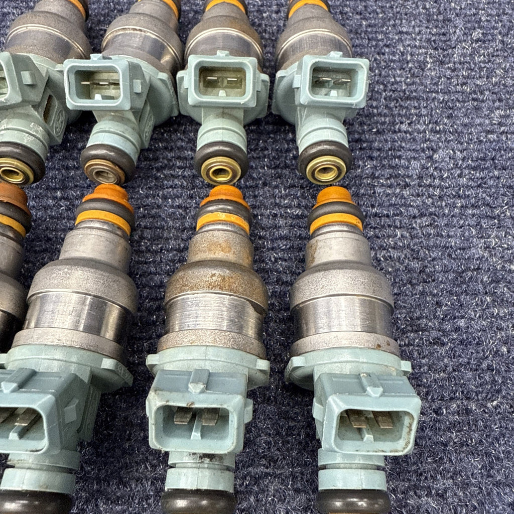 1993-1995 Ford Mustang Svt Cobra 5.0 24lb Fuel Injectors OEM Factory 302 V8 Efi