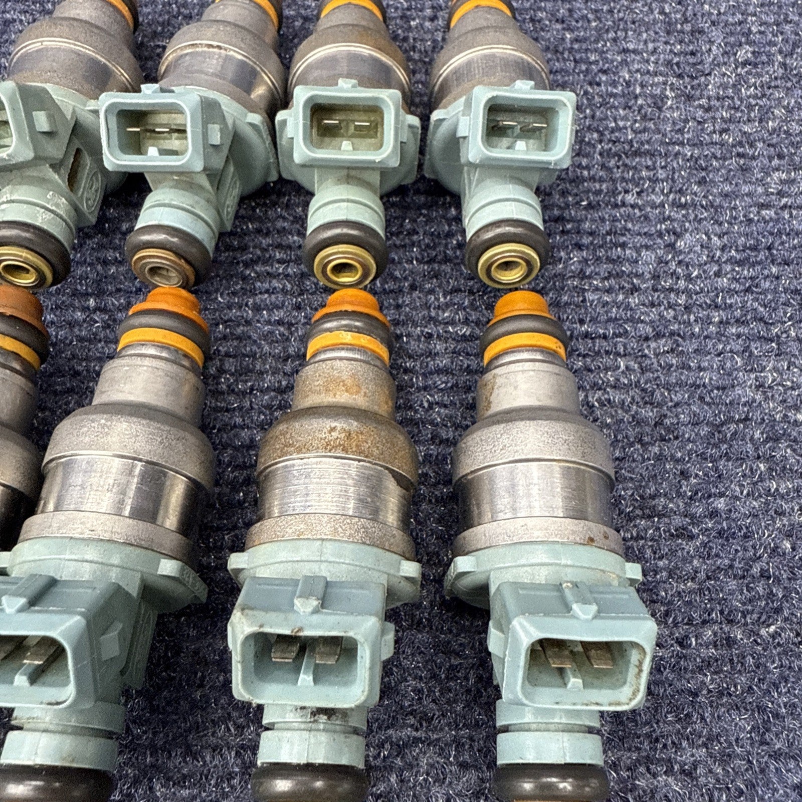 1993-1995 Ford Mustang Svt Cobra 5.0 24lb Fuel Injectors OEM Factory 302 V8 Efi