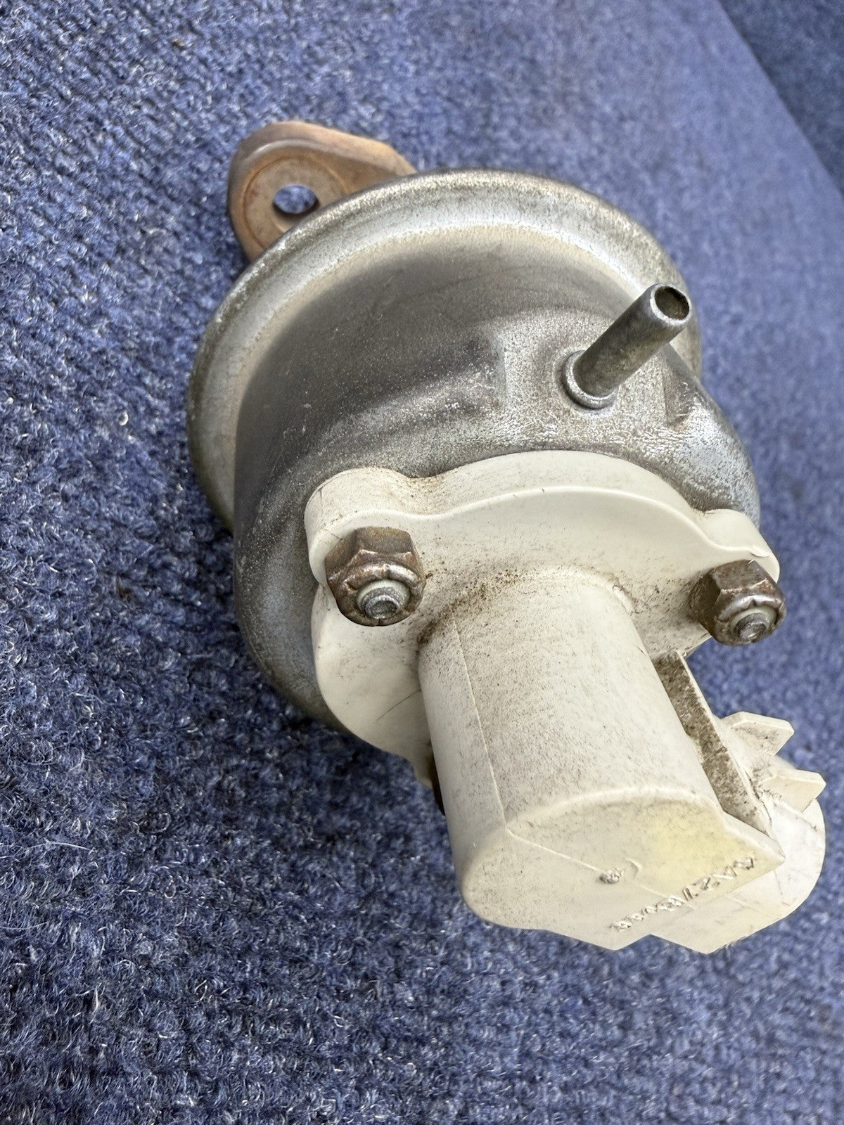 87-93 Ford Mustang EGR Sensor Intake Manifold Smog Emissions Factory OEM 302 V8