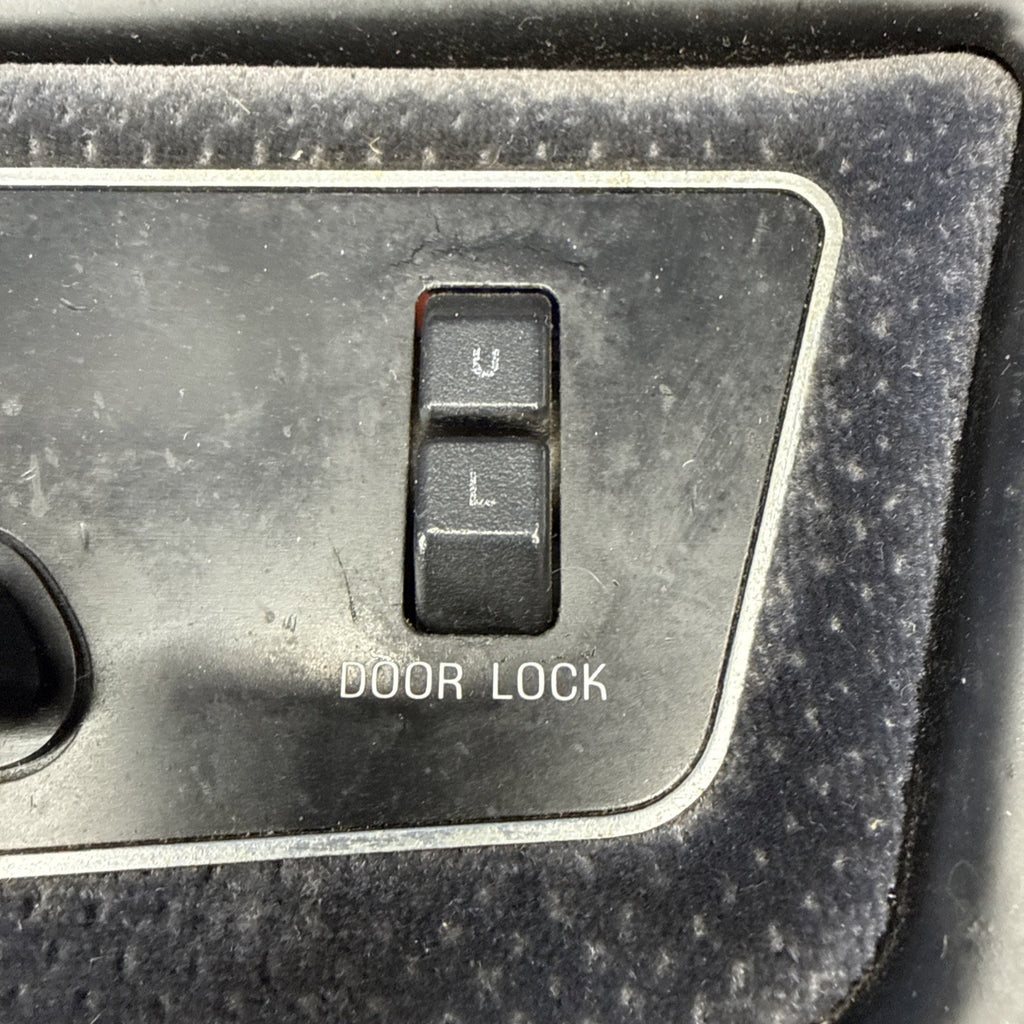 1984-92 Lincoln Mark VII OEM Seat Switch Power Lock Switch DRIVER Door LH