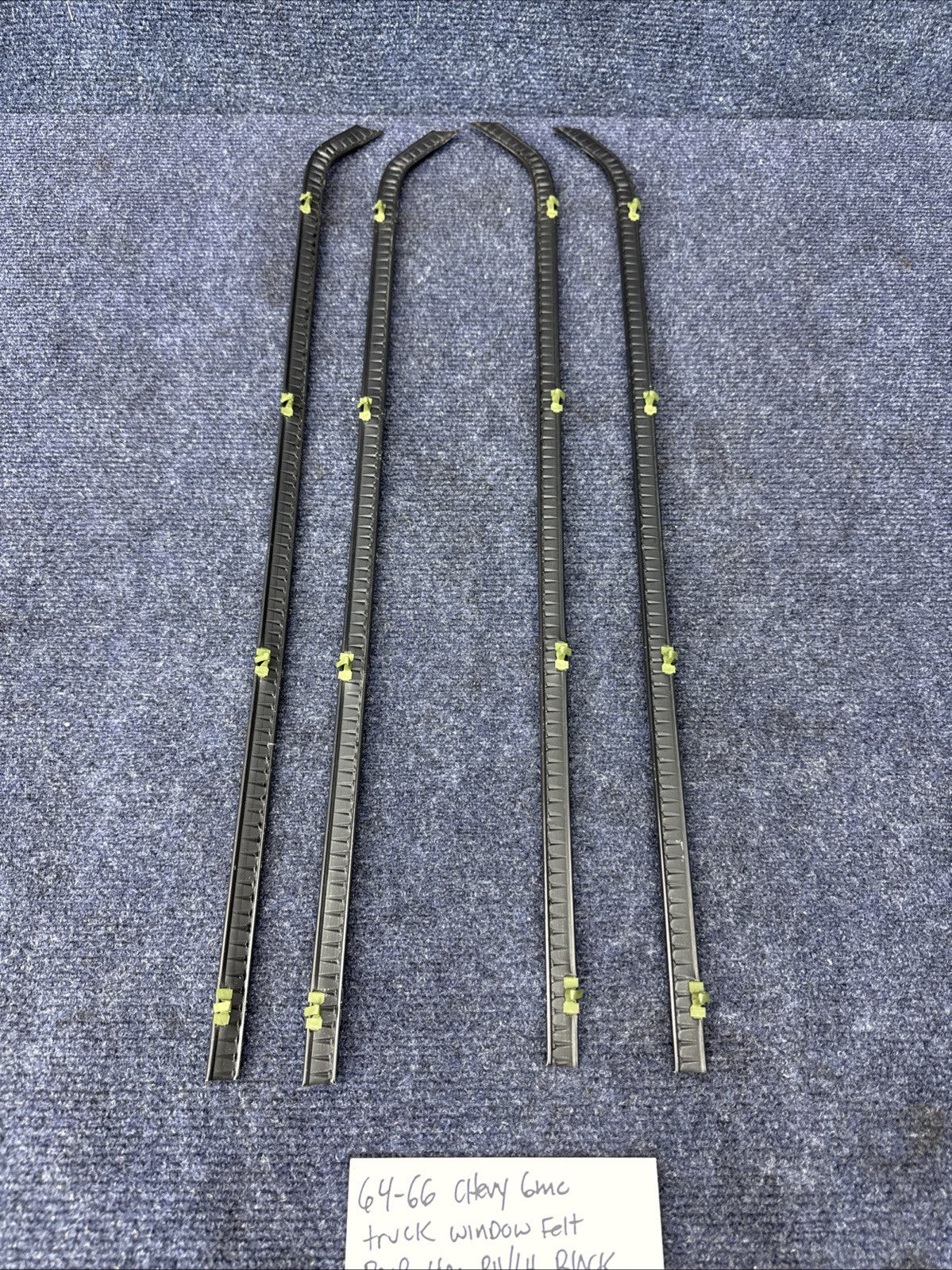 1964 1965 1966 CHEVY GMC TRUCK DOOR WINDOW FELTS Black Rh Lh 4pc Set 64-45982