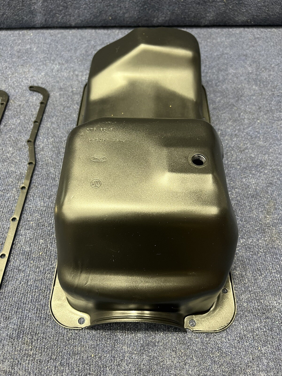 1982-1995 FORD MUSTANG 5.0L ENGINE OIL PAN/flanges/ Pick Up Tube /oil sensor Oem