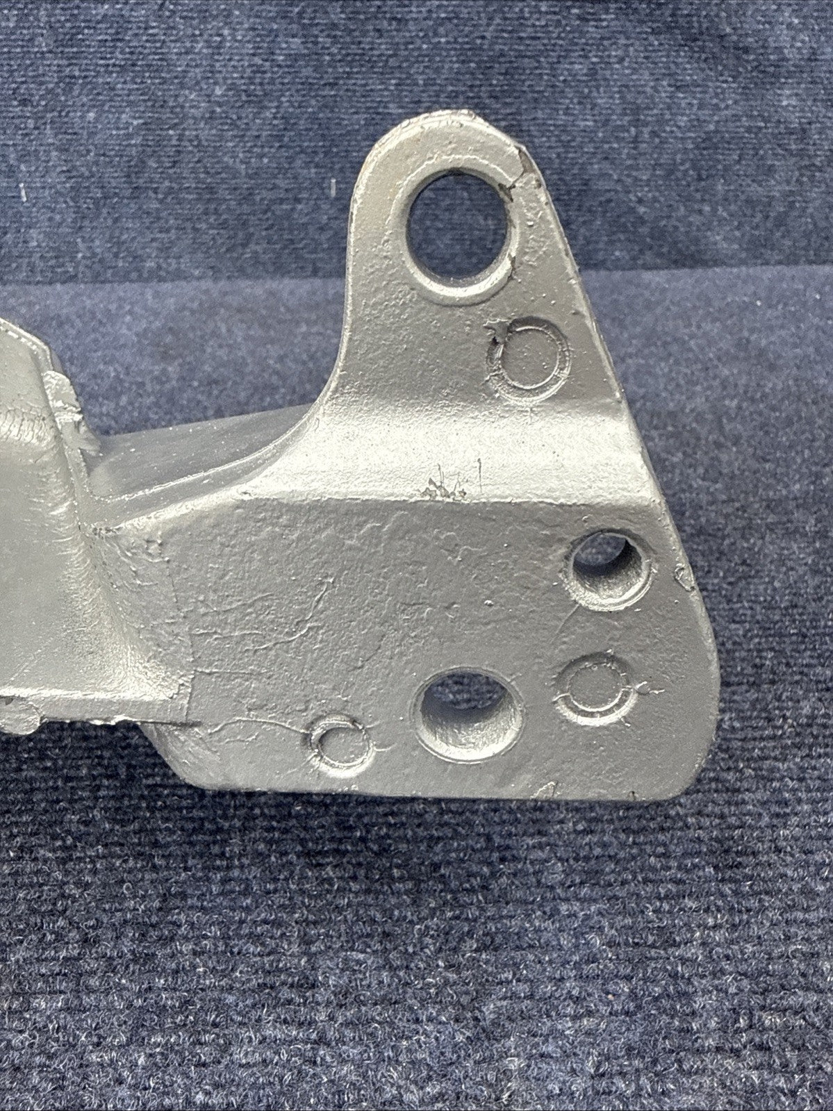 1987-1993 Ford Mustang 5.0 Oem Alternator smog pump bracket E5AE-10039-CA 302