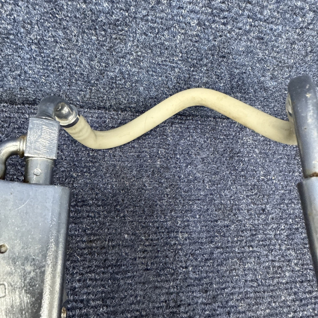 86-93 Ford Mustang 5.0 EFI Fuel Rail & Extensions Regulator Oem Factory 302 Sbf