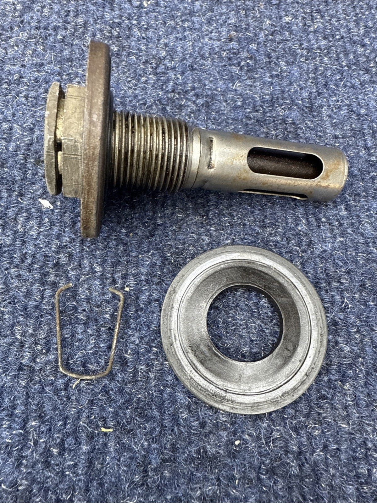 86-87-93-95 Ford Mustang Low Oil Sensor Oil Pan Level Plug Factory V8 302 OEM