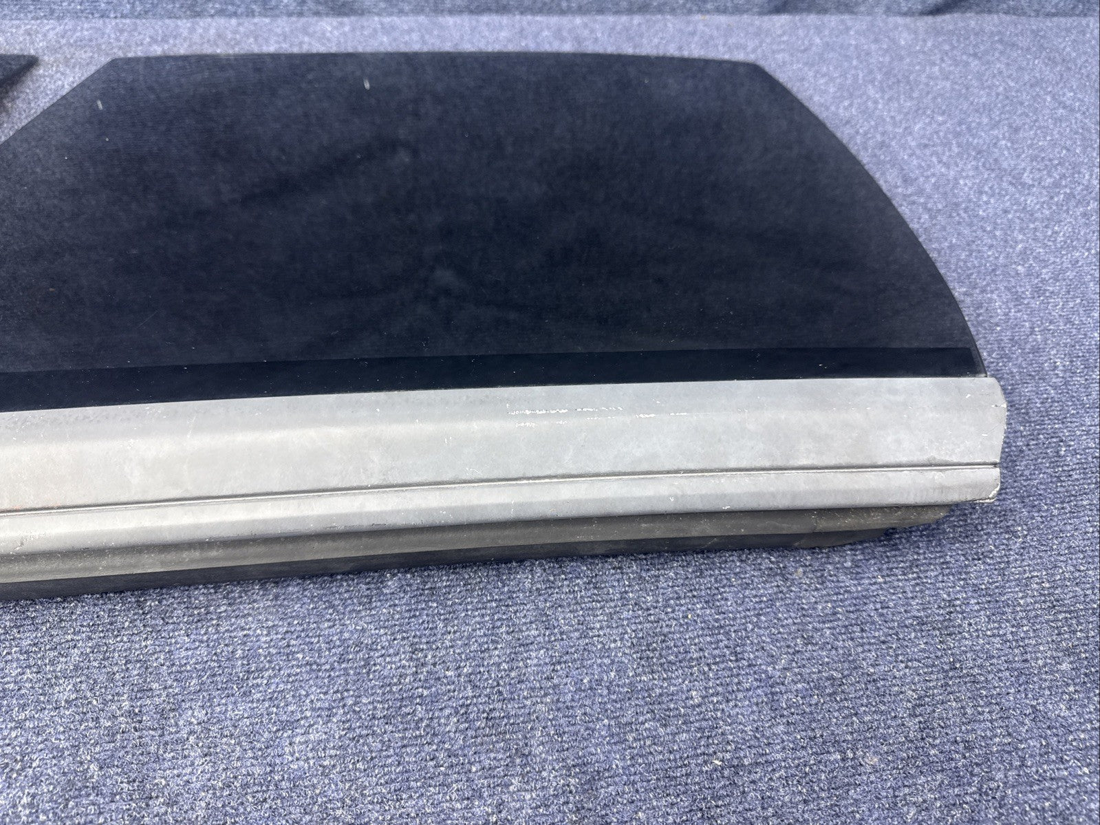 79-86 FORD MUSTANG OEM CARLITE T TOP TOPS REMOVABLE GLASS SET LEFT RIGHT Hatch