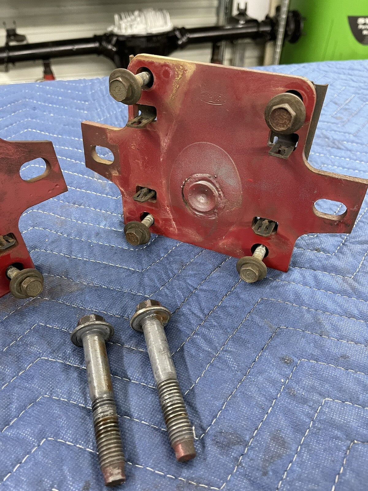 87-89 Ford Mustang Front Bumper Shock Absorbers Impact Crash Core Support  OEM