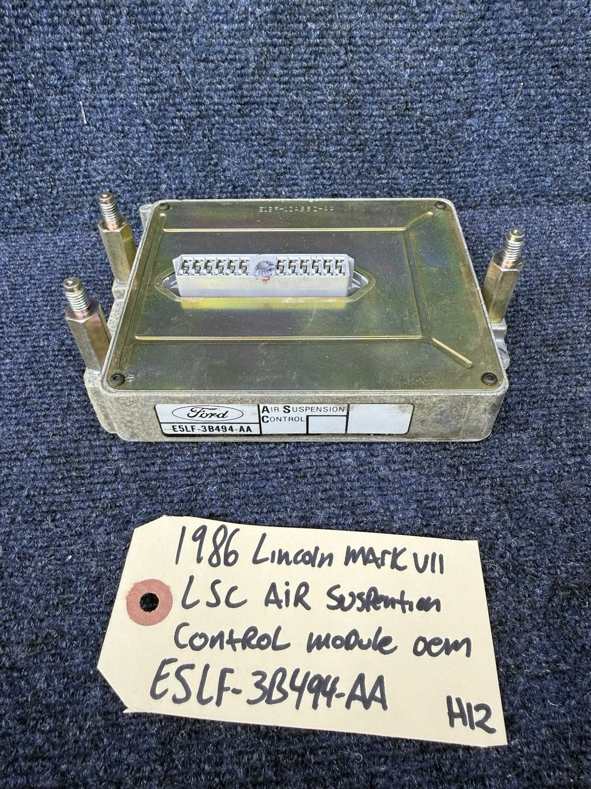 84 85 86 87 LINCOLN CONTINENTAL AIR SUSPENSION CONTROL MODULE E5LF-3B494-AA OEM