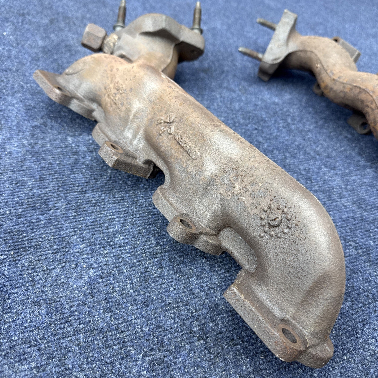 2003 2004 Ford Mustang Svt cobra 4.6l DOHC exhaust manifolds OEM Factory 39k