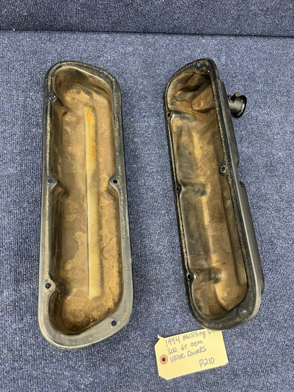 1994-1995 Ford Mustang Gt SN95 5.0L 302 SBF OEM valve covers steel Factory Black