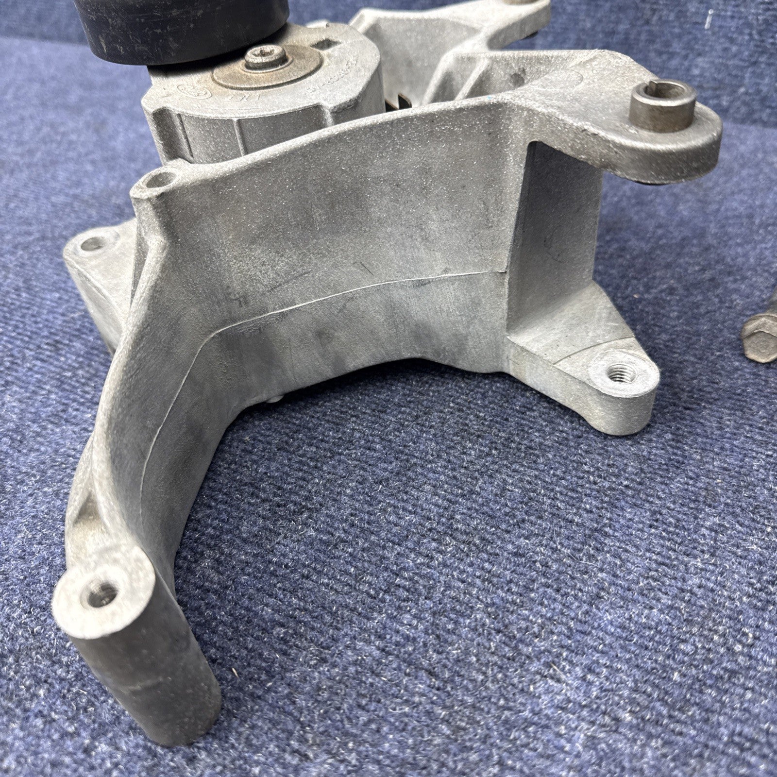 1994 Ford Mustang GT Cobra 5.0L 302 Alternator Smog Pump Bracket OEM Factory Sn
