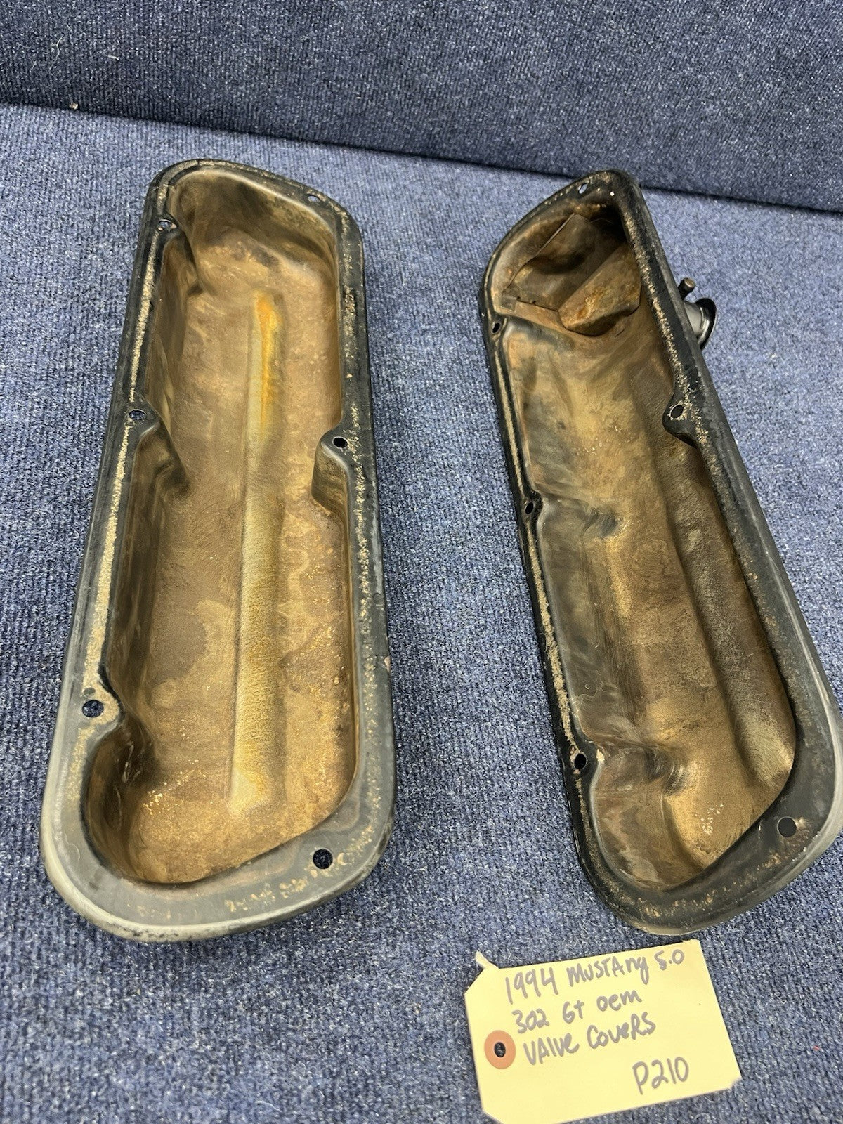 1994-1995 Ford Mustang Gt SN95 5.0L 302 SBF OEM valve covers steel Factory Black