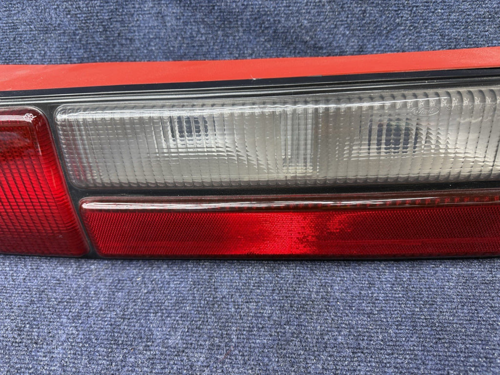 87-93 FORD MUSTANG LX Lh Driver  TAIL LIGHT OEM FACTORY LENS HOUSING FACTORY