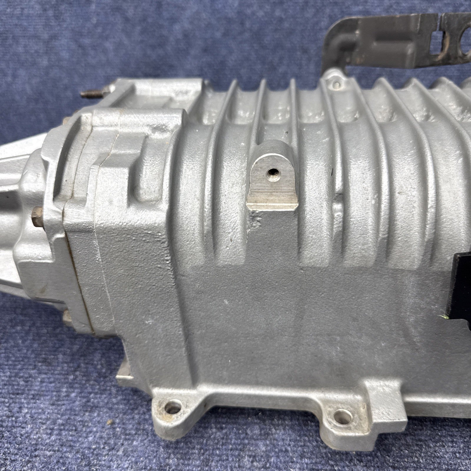 2003-2004 Ford Mustang SVT Cobra Supercharger Eaton SVT 03 04 2.760