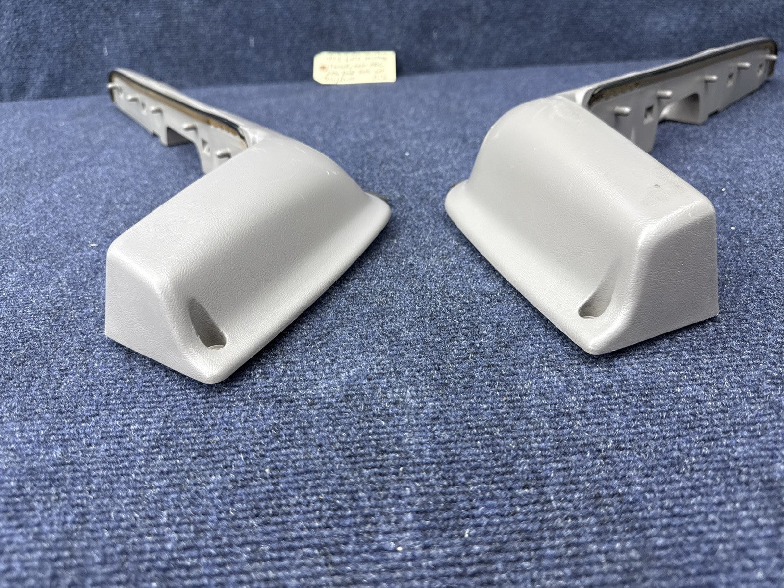 87-93 Ford Fox Body Mustang OPAL Gray Door Handle Pull Armrest 1987-1993 5.0L