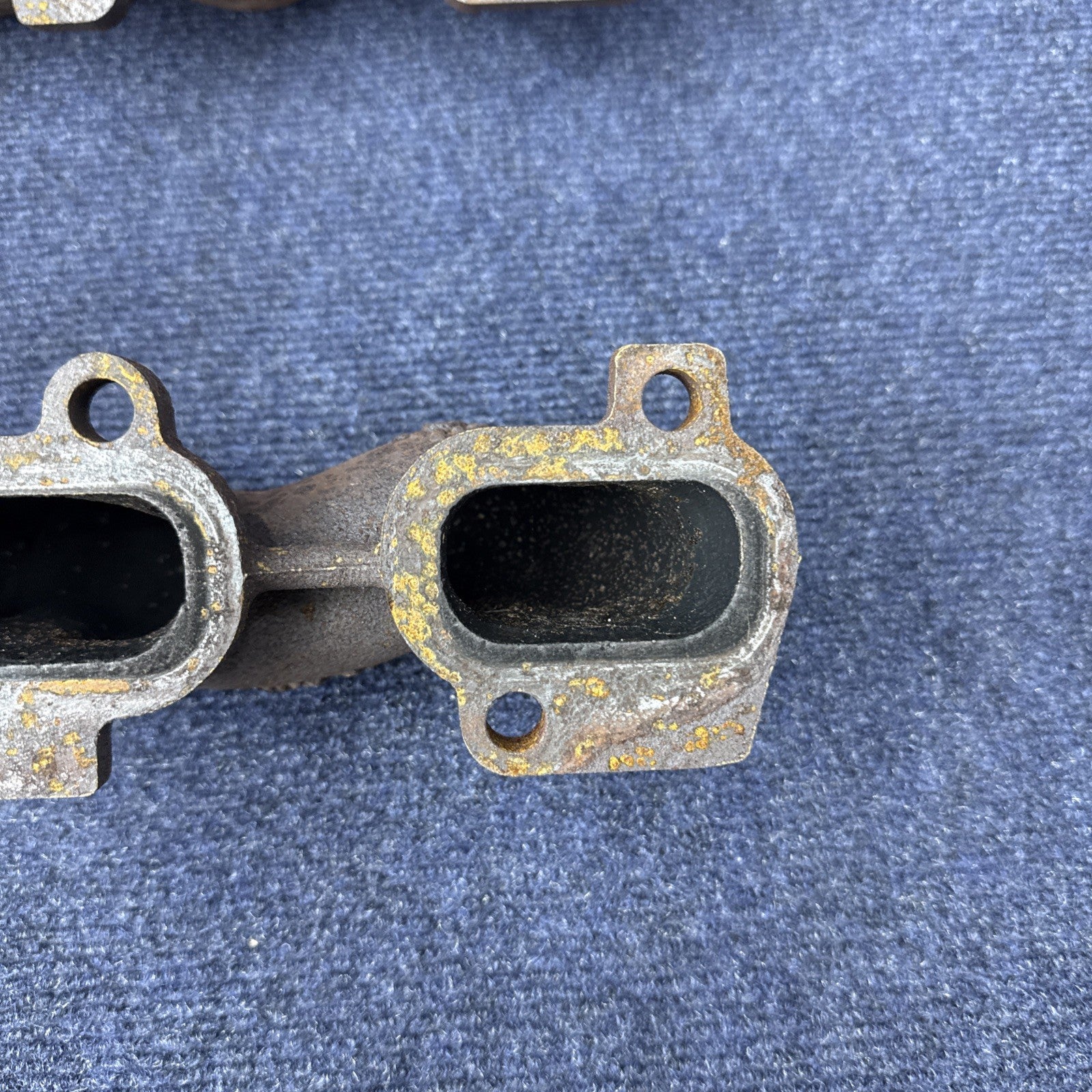 2003 2004 Ford Mustang Svt cobra 4.6l DOHC exhaust manifolds OEM Factory 39k