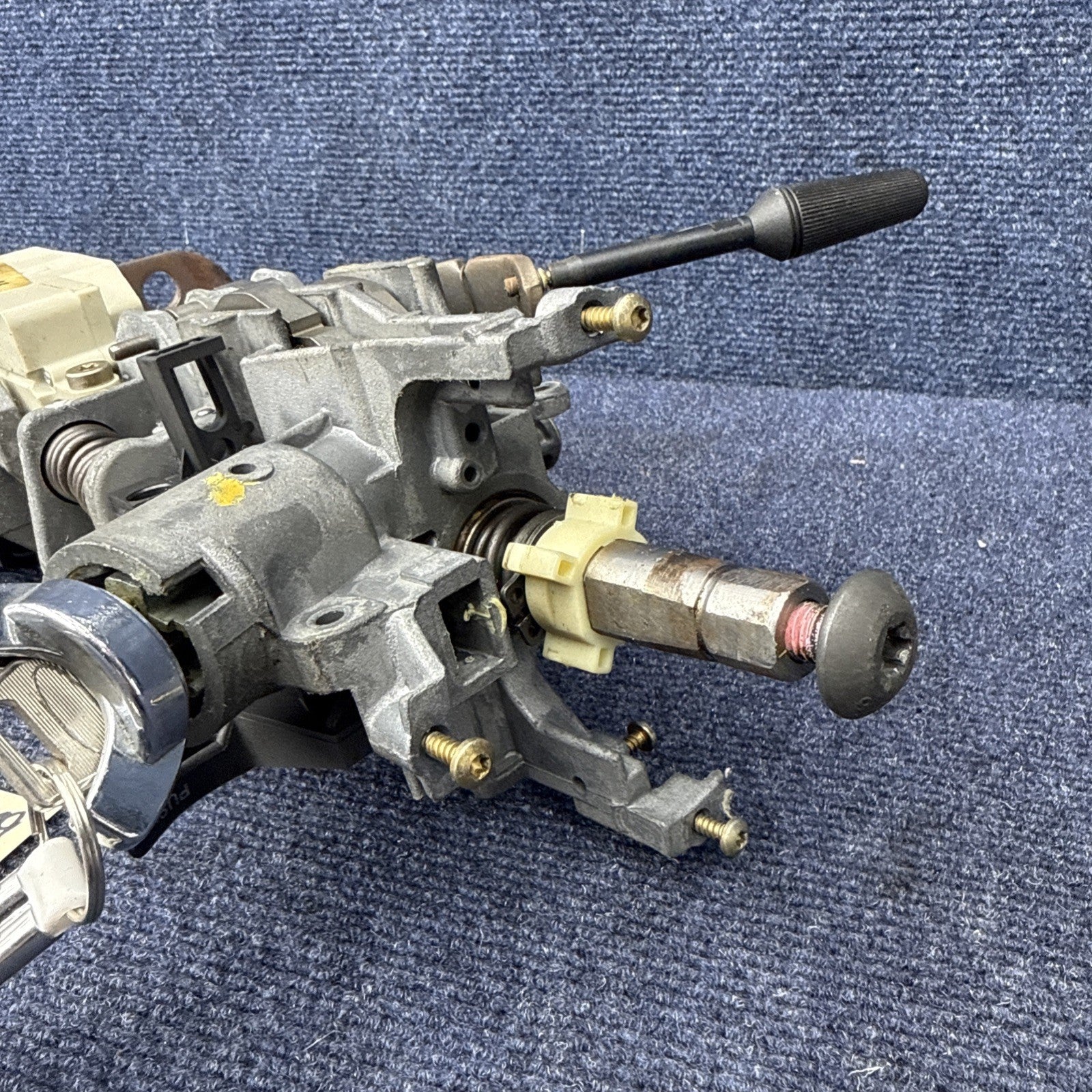94 1994 Ford Mustang Svt Cobra OEM Manual Steering Column Assembly Factory Sn95