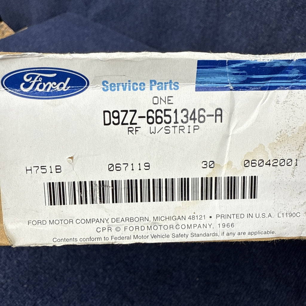 NOS 1979-1993 FORD MUSTANG SUNROOF WEATHERSTRIP D9ZZ-6651346-A  79-93