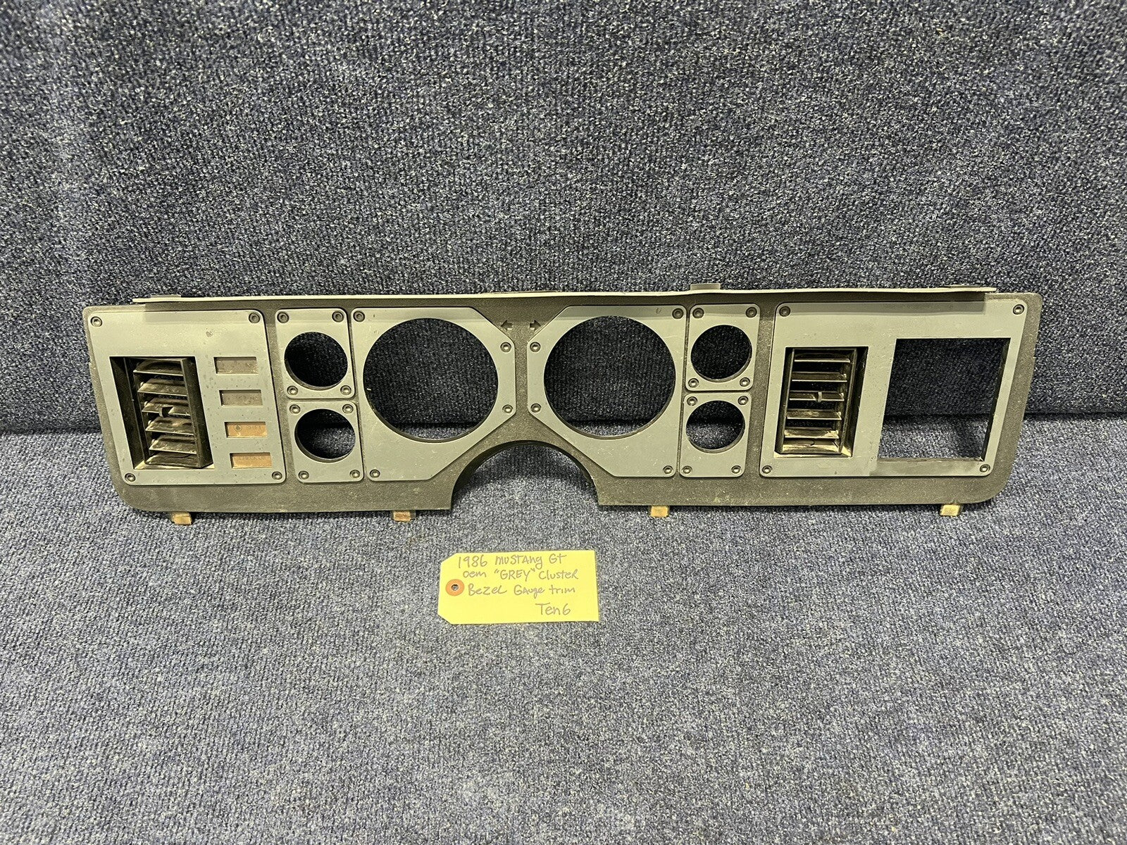 1984 1985 1986 Ford Mustang Grey Black Instrument Gauge Cluster Dash Trim Bezel