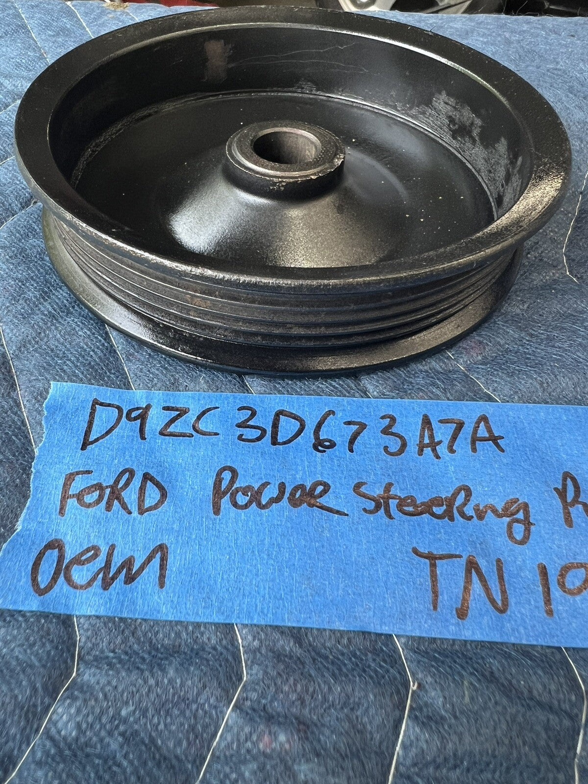 87-93 Ford Mustang Power Steering Pump Pulley Factory Foxbody V8 D9AC-3D673-A3A